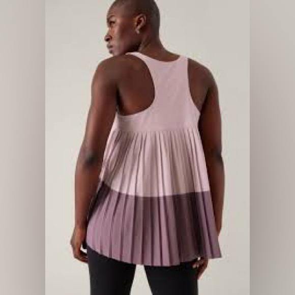 ATHLETA SWING FORWARD PLEATED TANK - Picture 7 of 11